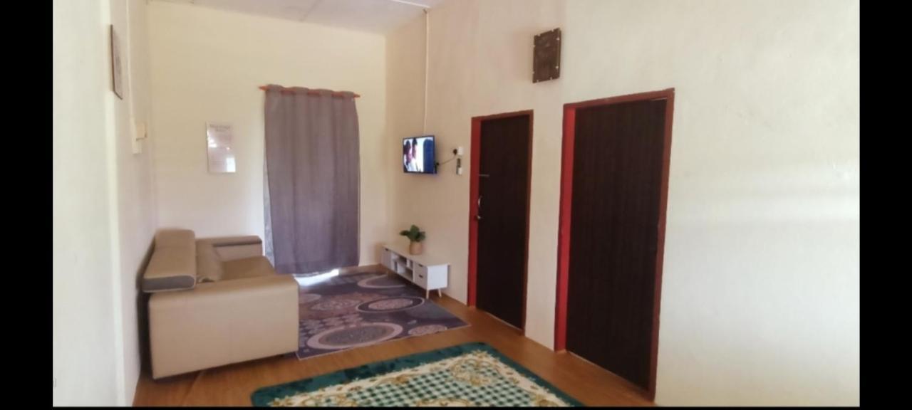 Rayyan Homestay Cherang Ruku Buitenkant foto