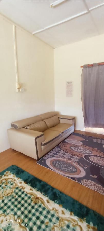 Rayyan Homestay Cherang Ruku Buitenkant foto