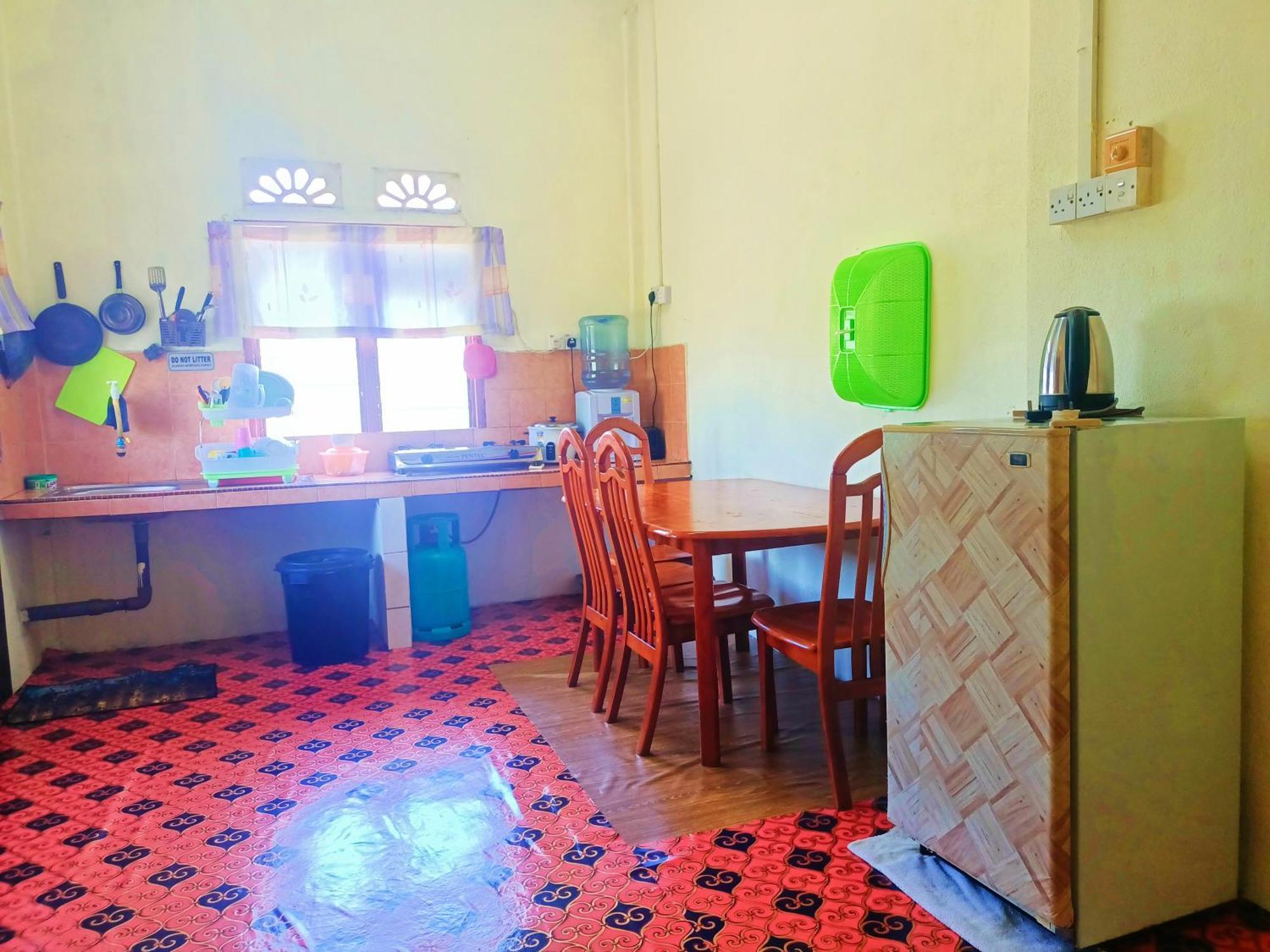 Rayyan Homestay Cherang Ruku Buitenkant foto